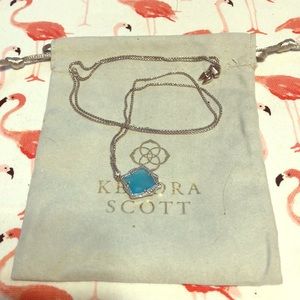 Kendra Scott necklace